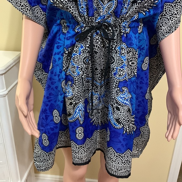 👙Swim Cover Up. V Neck Blue, Black, Cream,  & Turquoise Blue. - Picture 2 of 6